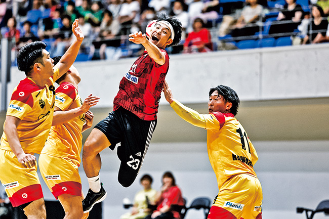 水城るな エッチ おっぱい - ワニマガジン社